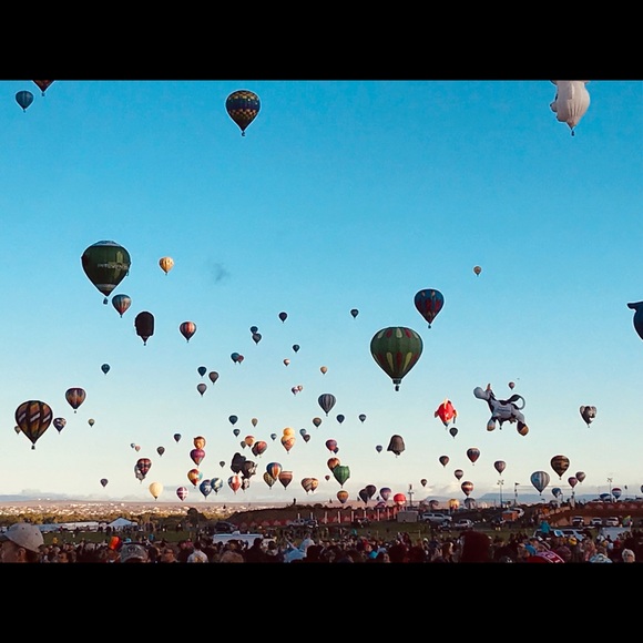 Meet your Posher, Kimberly - Picture 1 of 1